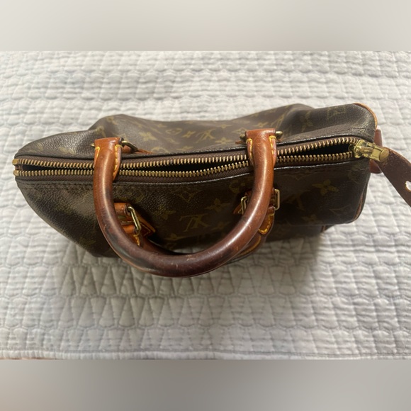 Louis Vuitton Speedy 25 - Picture 9 of 11